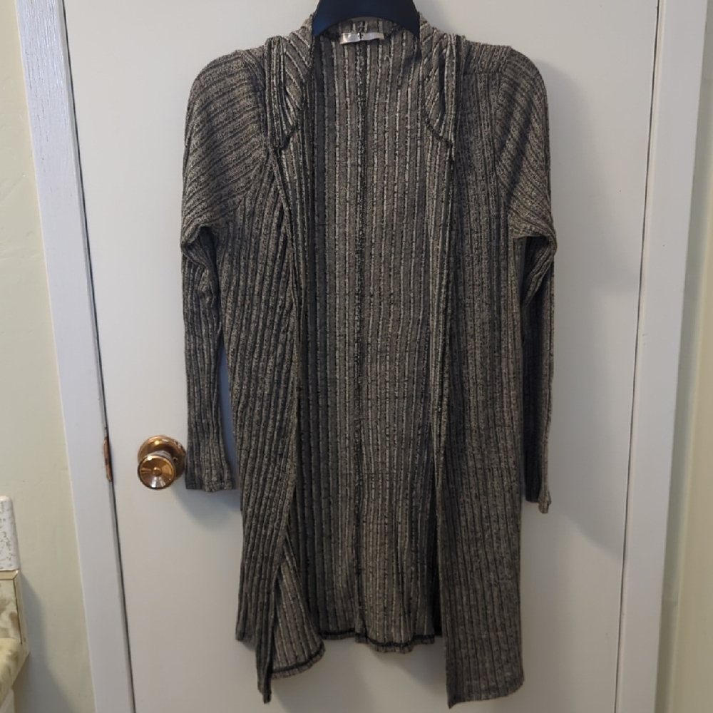 Blu Planet Charcoal and Cream Women's Cardigan